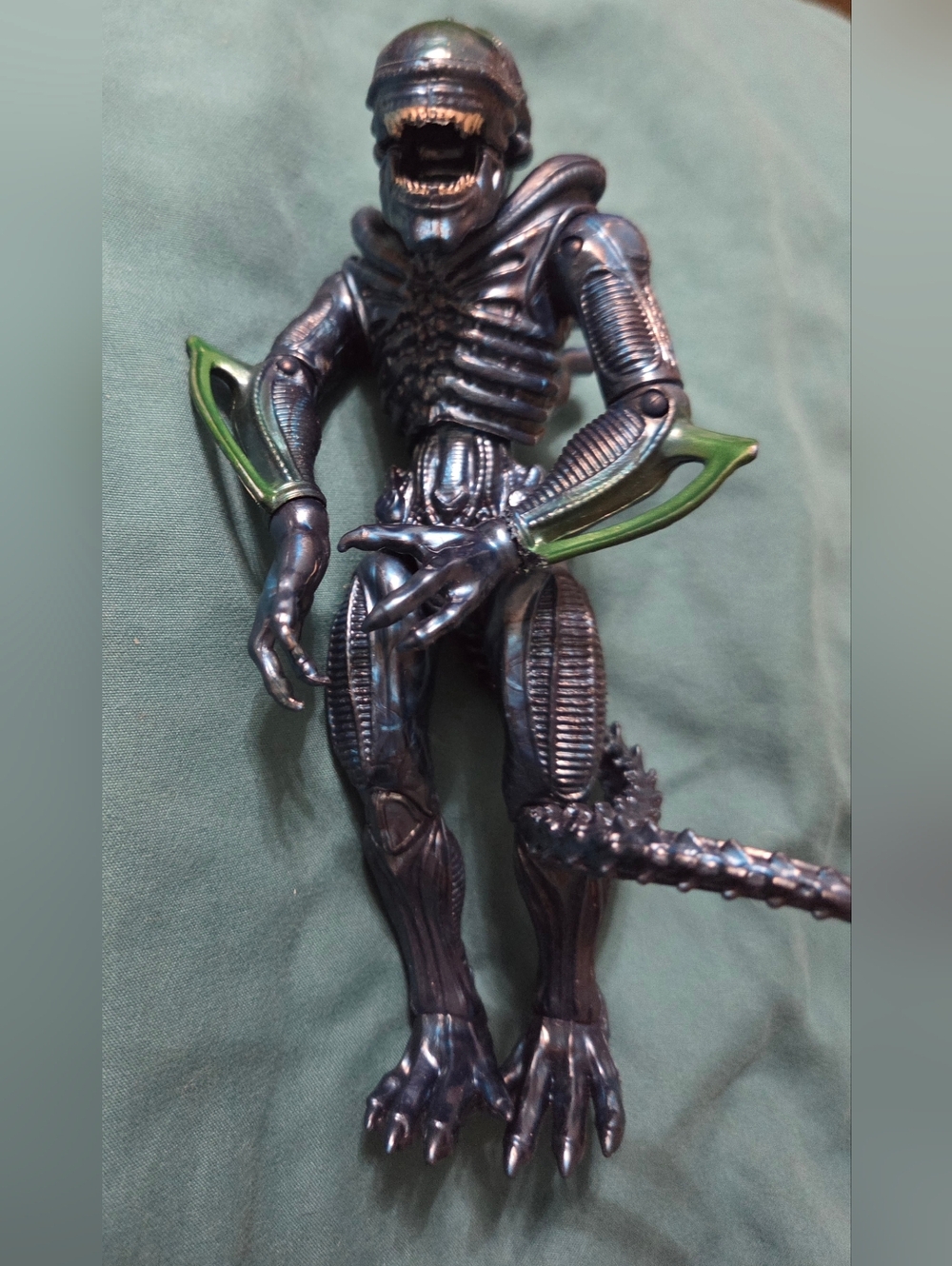 Vintage Kenner 1992 Aliens Xenomorph Scorpion Alien 5" Action Figure